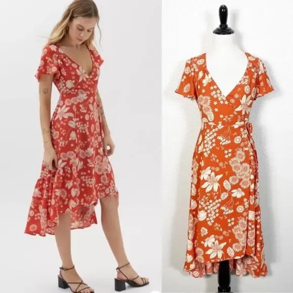 Floral Wrap Dress in Red